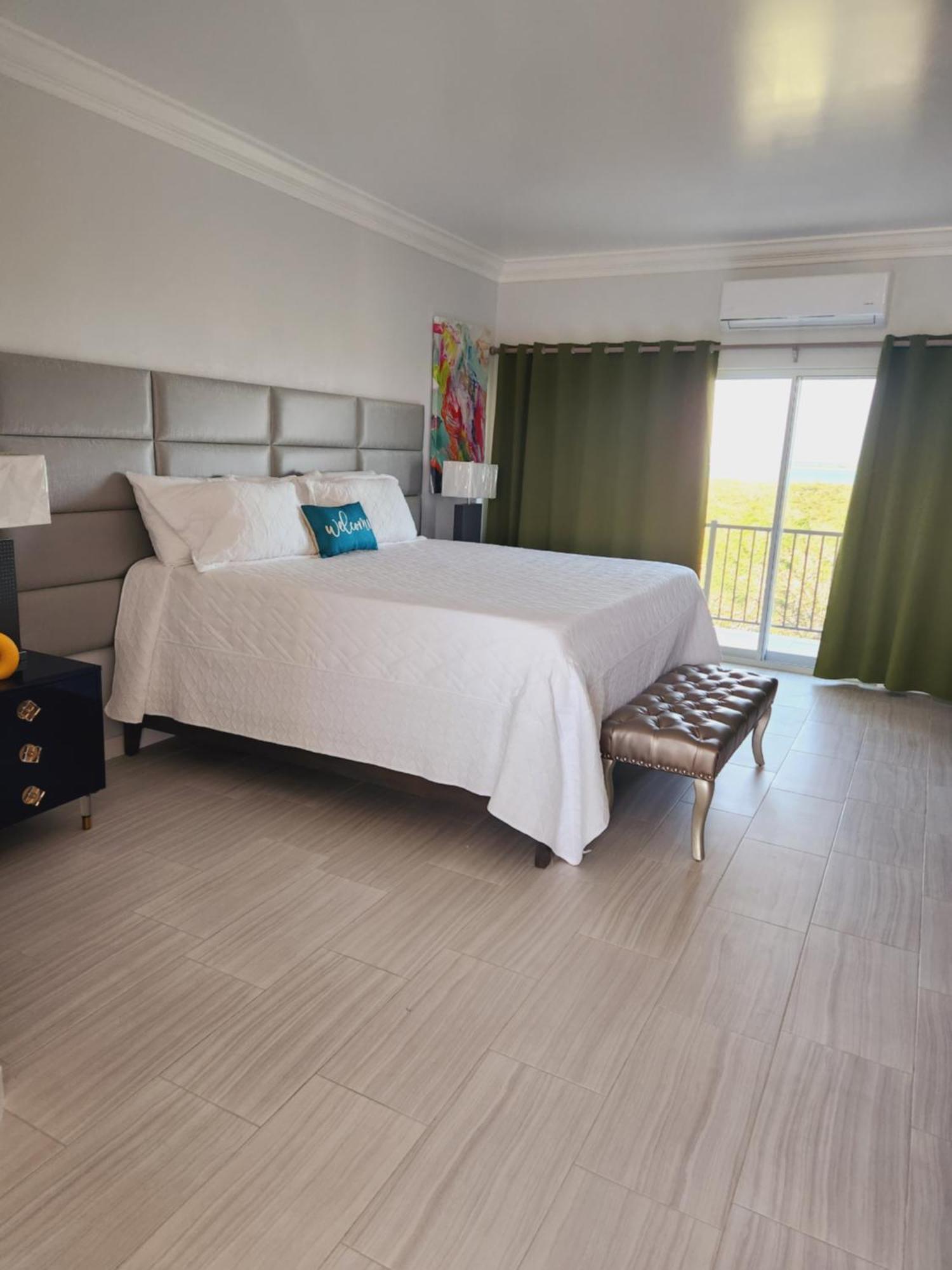 Harbor Breeze Villas Clarence Town Екстериор снимка