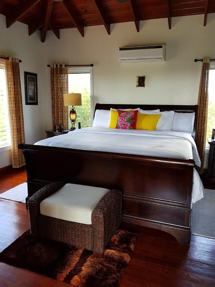 Harbor Breeze Villas Clarence Town Екстериор снимка